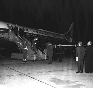 Ricevimento offerto dal Presidente della Repubblica Giovanni Gronchi in occasione della visita di Stato di Sua Altezza Serenissima il Principe di Monaco Ranieri III e della Principessa Grace