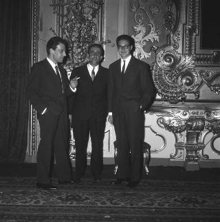 Primo centenario dell'Unità d'Italia con la partecipazione dei sindaci, medaglie d'oro, studenti, professori e giornalisti