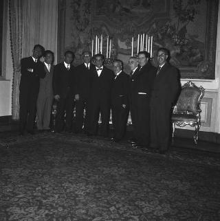 Primo centenario dell'Unità d'Italia con la partecipazione dei sindaci, medaglie d'oro, studenti, professori e giornalisti