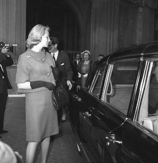Edward Kennedy, fratello di John Fitzgerald Kennedy Presidente degli USA in visita di omaggio al  Presidente della Repubblica Giovanni Gronchi