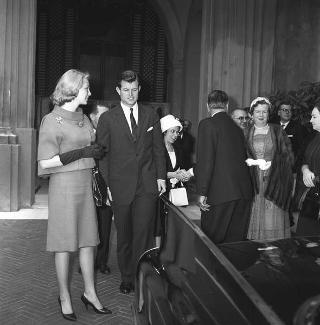 Edward Kennedy, fratello di John Fitzgerald Kennedy Presidente degli USA in visita di omaggio al  Presidente della Repubblica Giovanni Gronchi