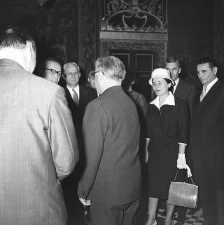 Delegazione parlamentare jugoslava, accompagnata dal Ministro Giuseppe Codacci Pisanelli e dall'ambasciatore di Jugoslavia a Roma, visita di omaggio