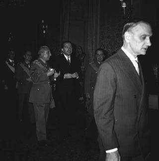 Ricevimento offerto dal Presidente della Repubblica Giovanni Gronchi in onore delle rappresentanze delle Forze Armate e associazioni combattentistiche e d'arma