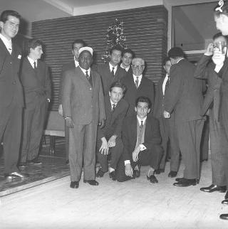 Il Presidente della Repubblica Giovanni Gronchi alla Casa dello studente per la chiusura dell' anno, CIVIS 1961