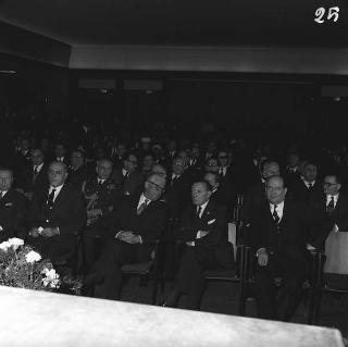Il Presidente della Repubblica Giovanni Gronchi alla Casa dello studente per la chiusura dell' anno, CIVIS 1961