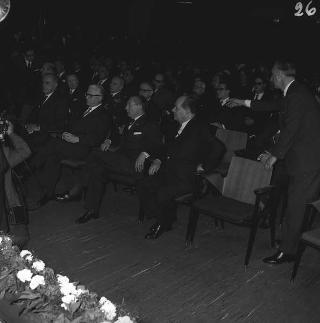 Il Presidente della Repubblica Giovanni Gronchi alla Casa dello studente per la chiusura dell' anno, CIVIS 1961