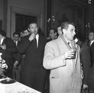 Il Presidente della Repubblica Giovanni Gronchi riceve in visita ufficiale Jacqueline Kennedy, consorte del Presidente degli USA John Fitzgerald Kennedy, accompagnata dall'ambasciatore Reinhardt