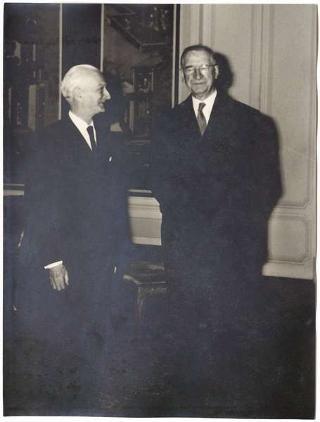 Il Presidente della Repubblica Antonio Segni incontra Eamon De Valera, Presidente della Repubblica d'Irlanda, accompagnato da Frank Aiken, Ministro degli affari esteri e Joseph Francis Shields, ambasciatore d'Irlanda a Roma