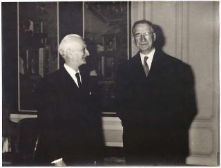 Il Presidente della Repubblica Antonio Segni incontra Eamon De Valera, Presidente della Repubblica d'Irlanda, accompagnato da Frank Aiken, Ministro degli affari esteri e Joseph Francis Shields, ambasciatore d'Irlanda a Roma