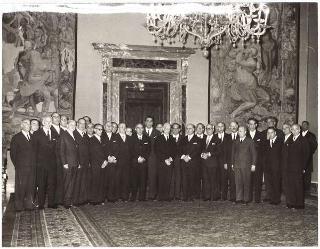 Il Presidente della Repubblica Antonio Segni incontra Giacinto Bosco, Ministro di Grazia e Giustizia, con gli alti Magistrati di nuova nomina