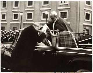 Visita di Sua Santità Papa Paolo VI al Presidente della Repubblica Antonio Segni al Palazzo del Quirinale