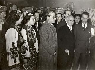 Visita del Presidente della Repubblica Luigi Einaudi alla XXVIII Fiera Campionaria Internazionale di Milano