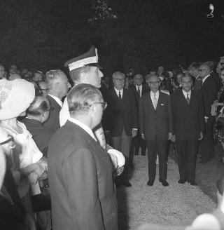 Ricevimento offerto dal Presidente della Repubblica Giuseppe Saragat alle Alte Cariche dello Stato per la Festa della Repubblica nei Giardini del Quirinale