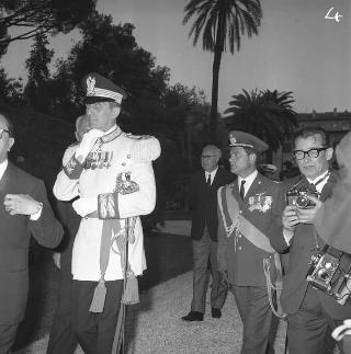 Ricevimento offerto dal Presidente della Repubblica Giuseppe Saragat alle Alte Cariche dello Stato per la Festa della Repubblica nei Giardini del Quirinale