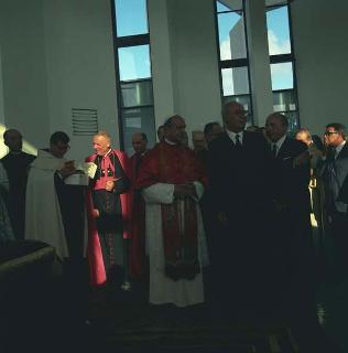 Visita di Sua Santità Papa Paolo VI alla &quot;Fondazione Giuseppina Saragat&quot;, Anzio (Roma)