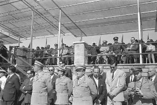 Scuola di fanteria di Cesano, intervento del Presidente della Repubblica Giuseppe Saragat alla premiazione delle pattuglie partecipanti alla gara "Coppa Presidente della Repubblica"