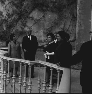 Lazzaro M. de Bernardis, Presidente della Association européenne des enseignants, con i componenti del Comitato centrale in udienza dal Presidente della Repubblica Giuseppe Saragat