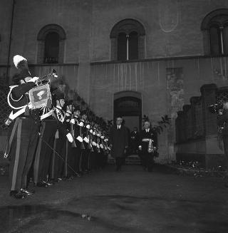 Visita ufficiale del Presidente della Repubblica Giuseppe Saragat a Pisa in occasione dell'inaugurazione del nuovo calcolatore elettronico dell'Università