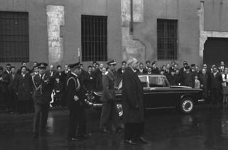 Visita ufficiale del Presidente della Repubblica Giuseppe Saragat a Pisa in occasione dell'inaugurazione del nuovo calcolatore elettronico dell'Università