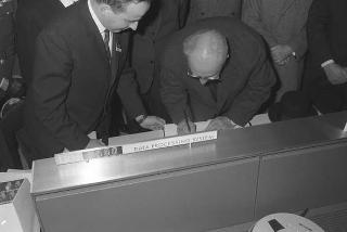 Visita ufficiale del Presidente della Repubblica Giuseppe Saragat a Pisa in occasione dell'inaugurazione del nuovo calcolatore elettronico dell'Università