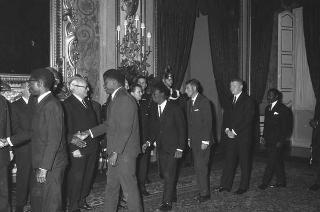 Il Presidente della Repubblica Giuseppe Saragat incontra Victor Leemans, Presidente del Parlamento Europeo, con i partecipanti alla Conferenza euroafricana