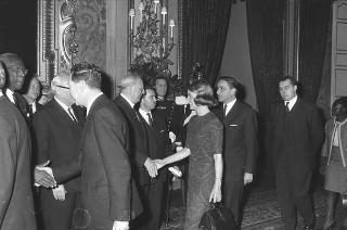 Il Presidente della Repubblica Giuseppe Saragat incontra Victor Leemans, Presidente del Parlamento Europeo, con i partecipanti alla Conferenza euroafricana