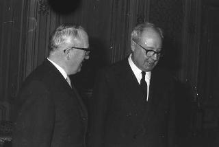 Il Presidente della Repubblica Giuseppe Saragat con Walter Hallstein, Presidente della Commissione economica della CEE e Lionello Levi Sandri