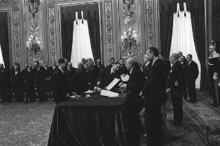 Il Presidente della Repubblica Giuseppe Saragat preside alla cerimonia di Giuramento dei nuovi ministri del terzo Governo Moro
