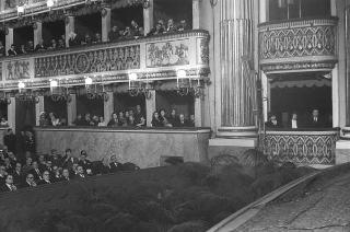 Napoli, Teatro San Carlo: discorso commemorativo del Presidente della Repubblica Giuseppe Saragat in occasione del I centenario della nascita di Benedetto Croce