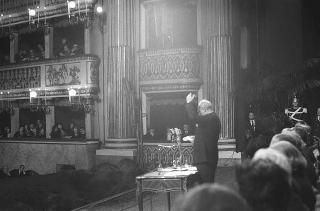 Napoli, Teatro San Carlo: discorso commemorativo del Presidente della Repubblica Giuseppe Saragat in occasione del I centenario della nascita di Benedetto Croce