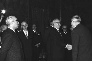 Viaggio del Presidente Saragat in Veneto per le celebrazioni del I centenario dell'unione del Veneto all'Italia