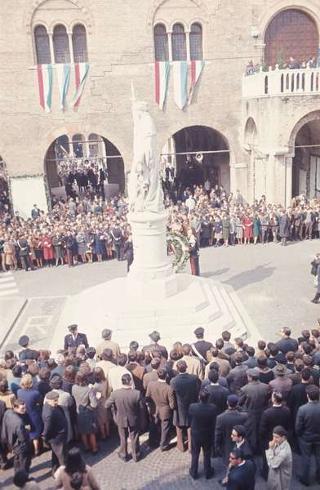 Viaggio del Presidente Saragat in Veneto per le celebrazioni del I centenario dell'unione del Veneto all'Italia