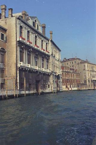 Viaggio del Presidente Saragat in Veneto per le celebrazioni del I centenario dell'unione del Veneto all'Italia