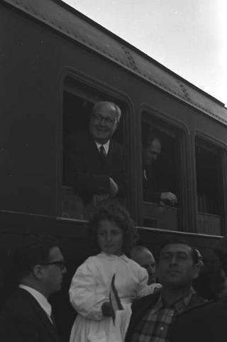 Visita ufficiale del Presidente della Repubblica Saragat in Calabria