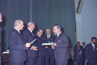 Intervento del Presidente della Repubblica Giuseppe Saragat alla cerimonia per il conferimento delle Stelle al Merito ai nuovi Maestri del Lavoro EUR, Palazzo della civiltà del lavoro