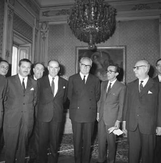 Il Presidente della Repubblica Giuseppe Saragat riceve in udienza  Luigi Bertett, Presidente del Consiglio di amministrazione della Società Valtur, con i componenti del Consiglio di amministrazione, il Comitato esecutivo ed il Collegio sindacale