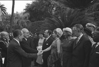 Ricevimento offerto dal Presidente della Repubblica Giuseppe Saragat al Corpo Diplomatico per il ventesimo anniversario della fondazione della Repubblica