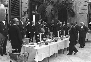 Ricevimento offerto dal Presidente della Repubblica Giuseppe Saragat al Corpo Diplomatico per il ventesimo anniversario della fondazione della Repubblica