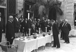 Ricevimento offerto dal Presidente della Repubblica Giuseppe Saragat al Corpo Diplomatico per il ventesimo anniversario della fondazione della Repubblica
