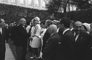 Ricevimento offerto dal Presidente della Repubblica Giuseppe Saragat al Corpo Diplomatico per il ventesimo anniversario della fondazione della Repubblica
