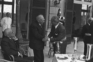 Ricevimento offerto dal Presidente della Repubblica Giuseppe Saragat al Corpo Diplomatico per il ventesimo anniversario della fondazione della Repubblica
