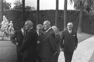 Ricevimento offerto dal Presidente della Repubblica Giuseppe Saragat al Corpo Diplomatico per il ventesimo anniversario della fondazione della Repubblica