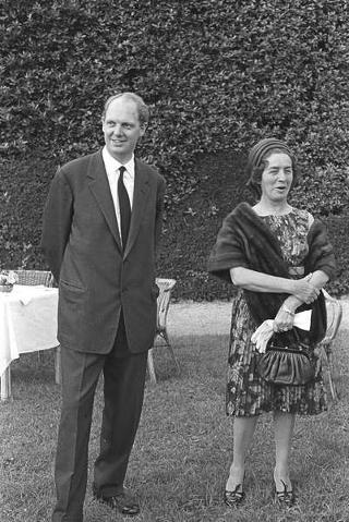 Ricevimento offerto dal Presidente della Repubblica Giuseppe Saragat al Corpo Diplomatico per il ventesimo anniversario della fondazione della Repubblica