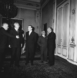 Il Presidente della Repubblica Giuseppe Saragat riceve in udienza i rappresentati dei Paesi sudamericani