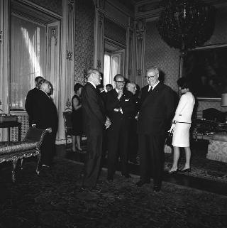 Il Presidente della Repubblica Giuseppe Saragat riceve in udienza i rappresentati dei Paesi sudamericani
