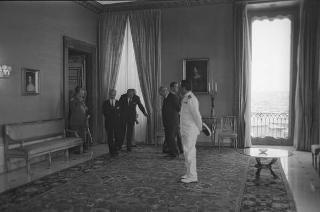 Ricevimento offerto dal Presidente della Repubblica Giuseppe Saragat nei giardini del Quirinale per il ventesimo anniversario della fondazione della Repubblica