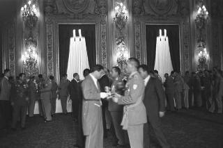 Ricevimento offerto dal Presidente della Repubblica Giuseppe Saragat nei giardini del Quirinale per il ventesimo anniversario della fondazione della Repubblica
