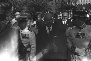 Ricevimento offerto dal Presidente della Repubblica Giuseppe Saragat nei giardini del Quirinale per il ventesimo anniversario della fondazione della Repubblica