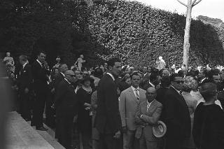 Ricevimento offerto dal Presidente della Repubblica Giuseppe Saragat nei giardini del Quirinale per il ventesimo anniversario della fondazione della Repubblica