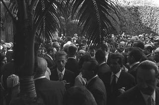 Ricevimento offerto dal Presidente della Repubblica Giuseppe Saragat nei giardini del Quirinale per il ventesimo anniversario della fondazione della Repubblica